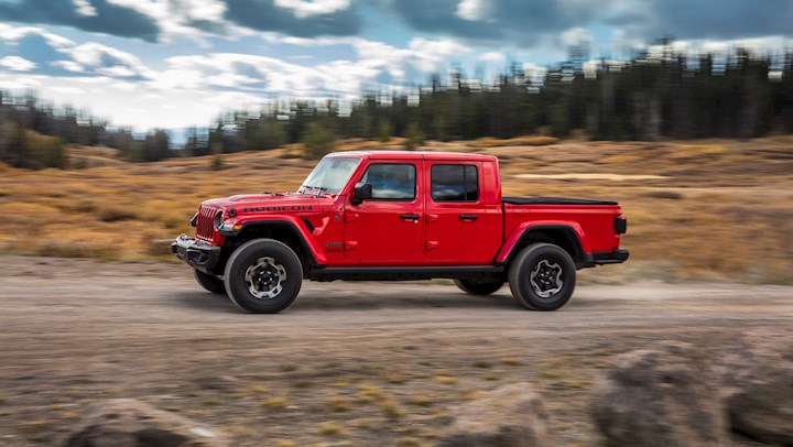 Brace For Impact: Jeep’s Gladiator EcoDiesel is Almost Here! | DrivingLine