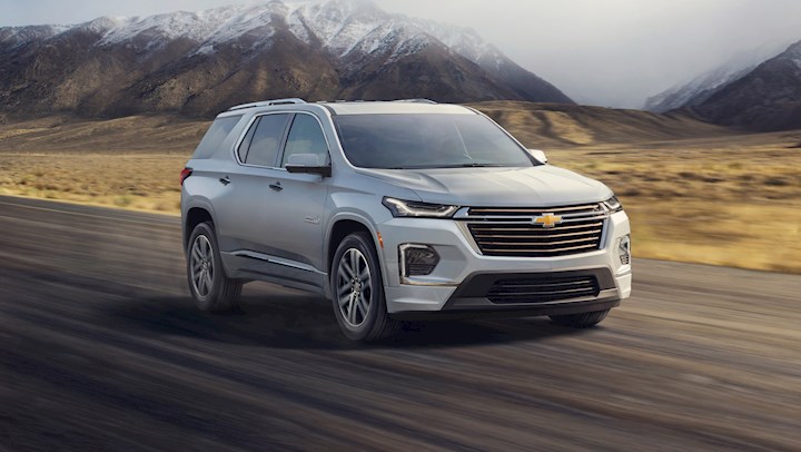 Choosing The Right Midsize SUV: Subaru Ascent vs. Chevy Traverse