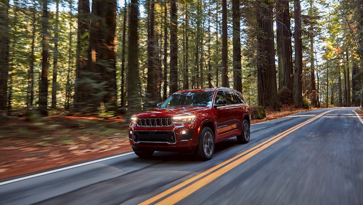 The Ideal Modestly Priced Mid Sized Suv With Third Row Seating Part 8 Jeep Grand Cherokee L