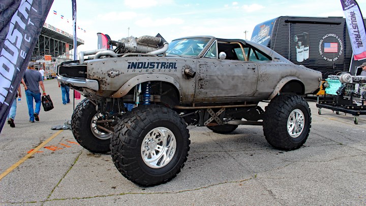 Mad Max- Inspired Diesel Rat Rods and Insane Burnout Machines Entertain ...