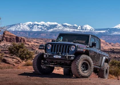 The Differences Between Running 37” and 40” Tires on Your Off-Road