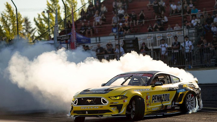 Chelsea DeNofa Wins 2022 Formula Drift Seattle | DrivingLine