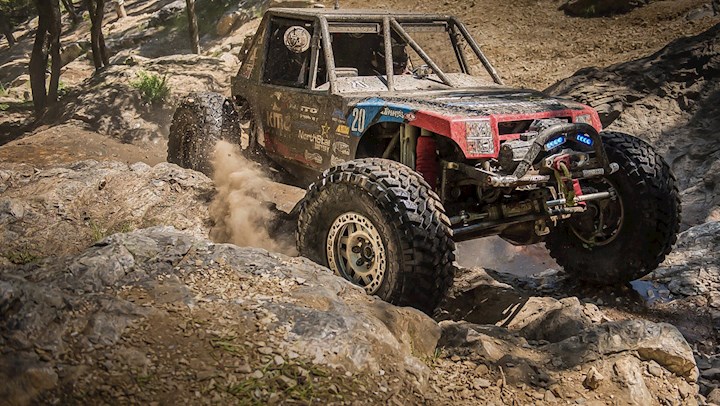 Watch an Ultra4 Car Dominate a Rock Bouncer Competition | DrivingLine