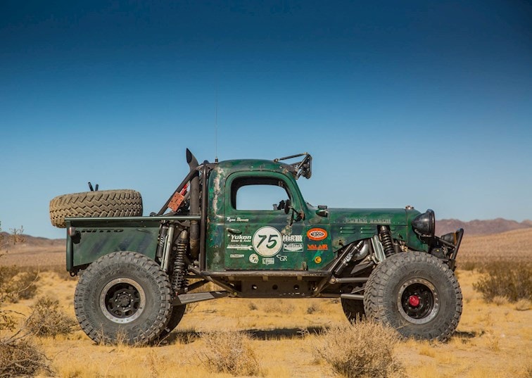 Dodge Ram 6BT Crew Cab: Breakfast With the Lobster Wagon | DrivingLine