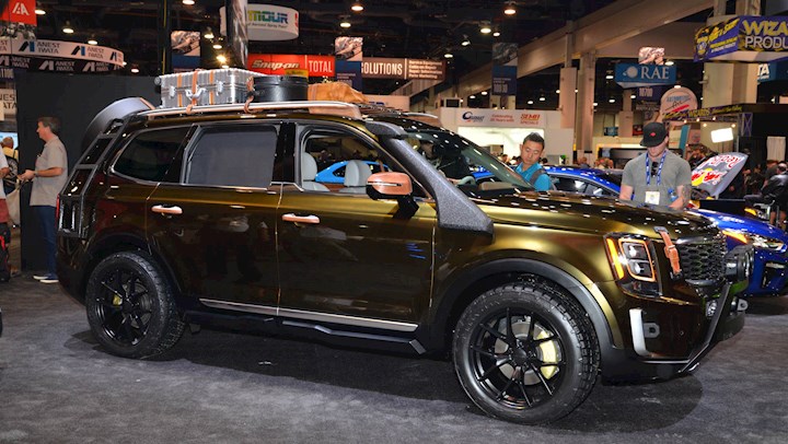 Kia Brings Overland Tellurides to SEMA | DrivingLine