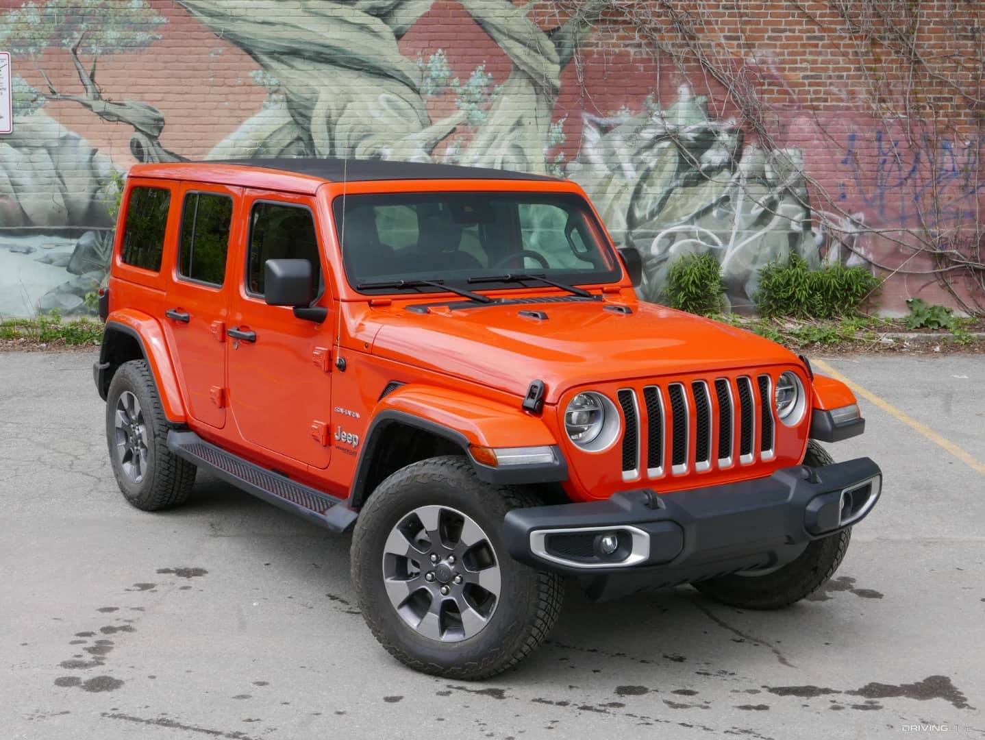 2019 Jeep Wrangler JL Sahara Sky One-Touch Review | DrivingLine