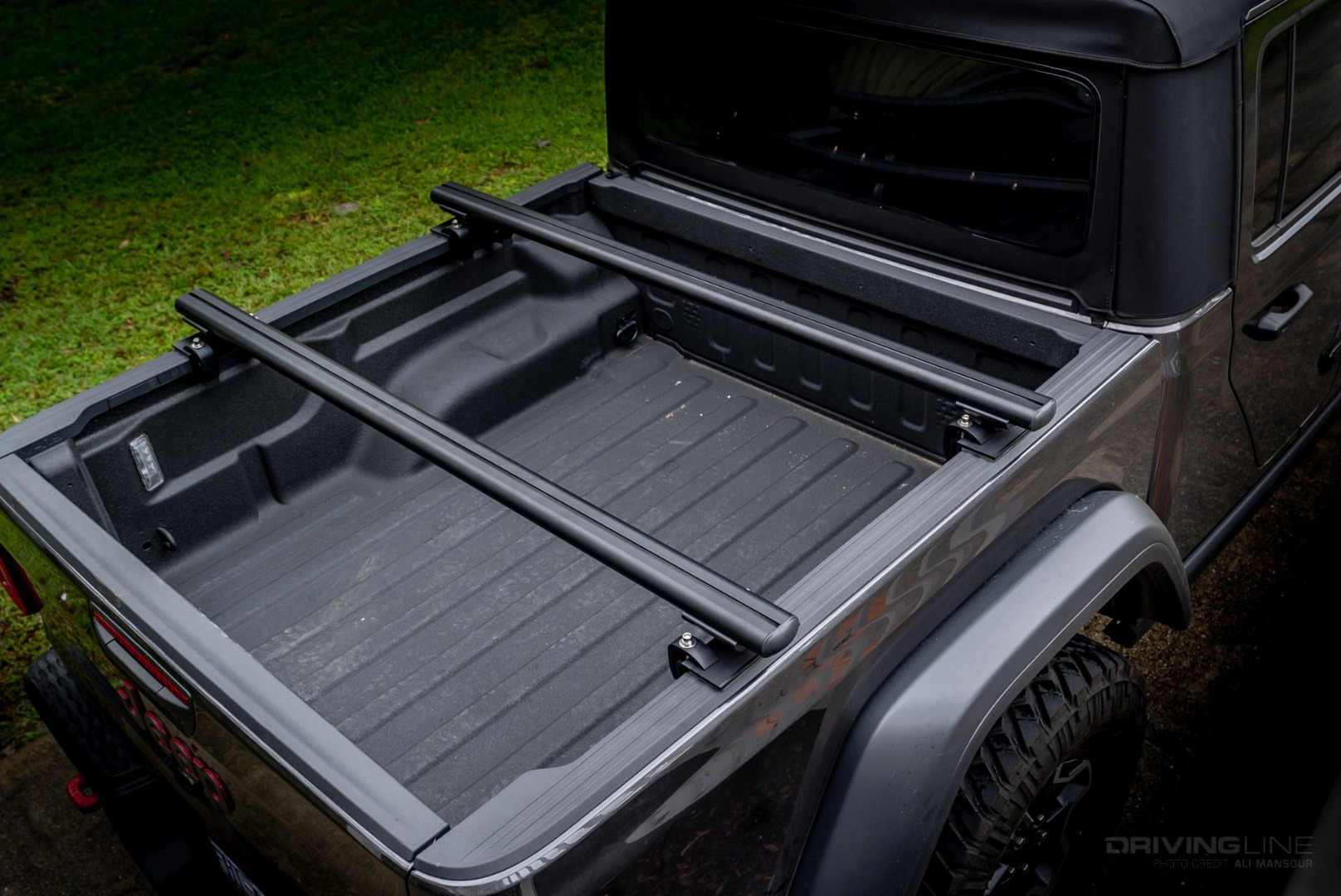 Jeep Gladiator Low Profile Bed Rack ARB Simpson Series III RTT