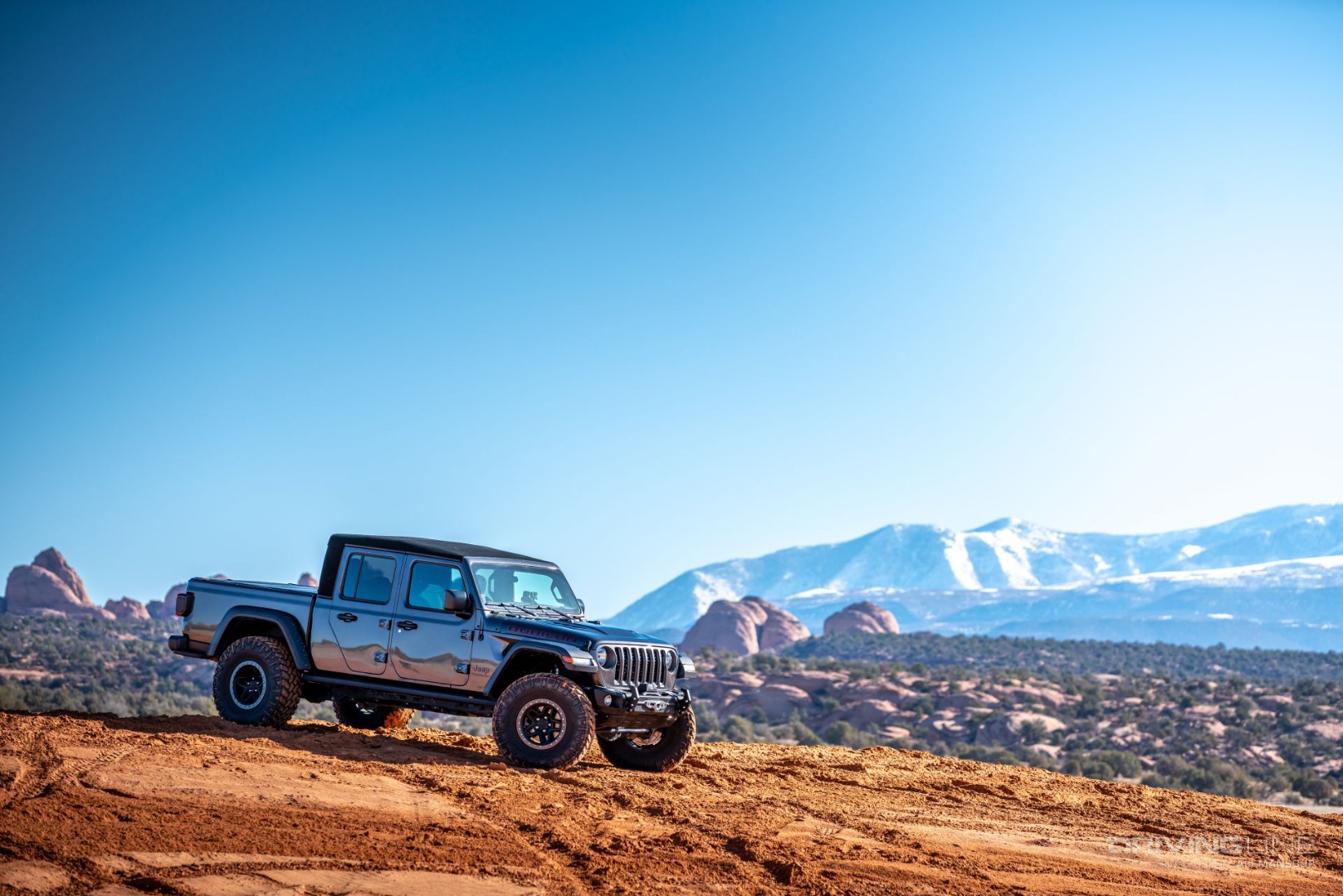 Jeep Gladiator Vs Jeep Wrangler: Which Is Right For You? | DrivingLine