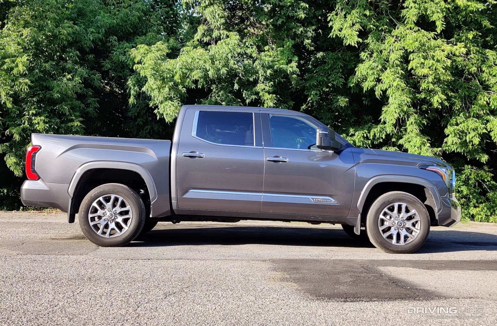 Review: The 2022 Toyota Tundra Full-Size Pickup Goes Twin-Turbo ...