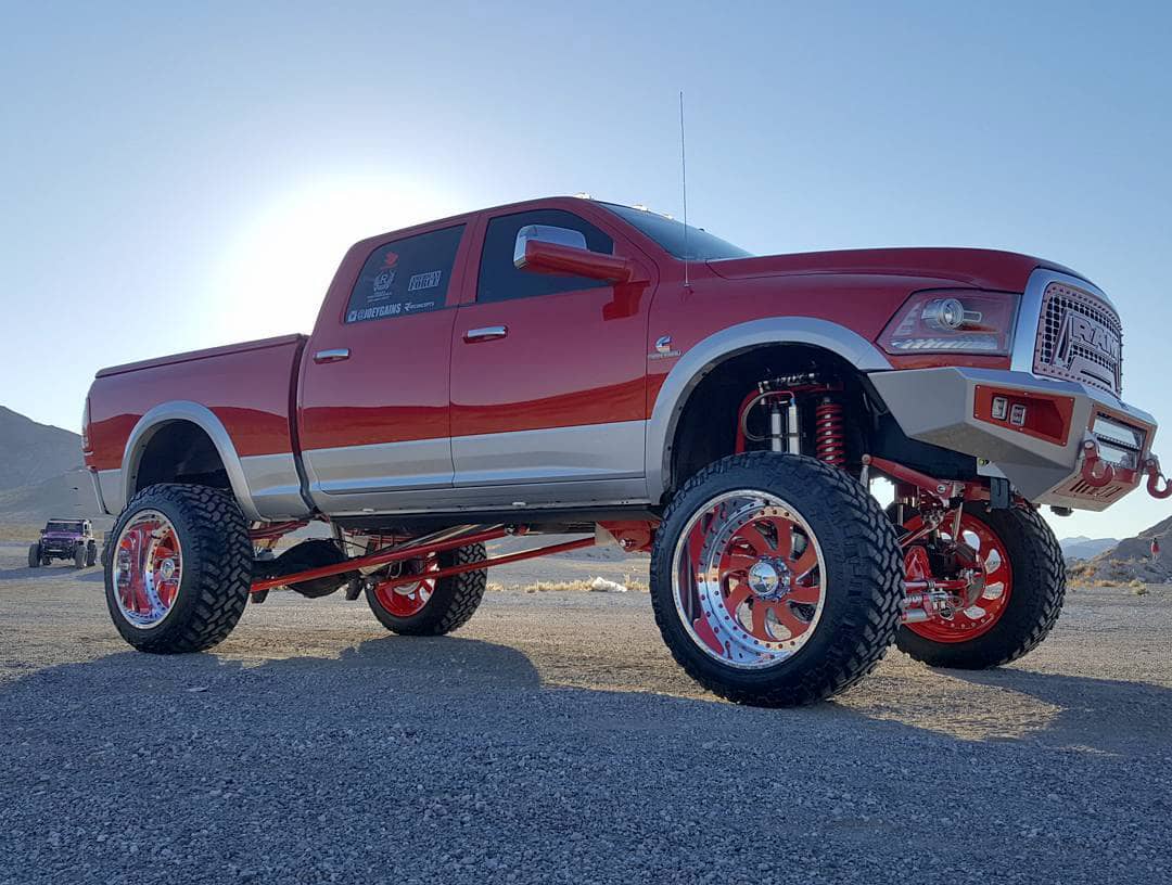 Take 5: Boss Coyote vs. Red Ram 2.0 | DrivingLine